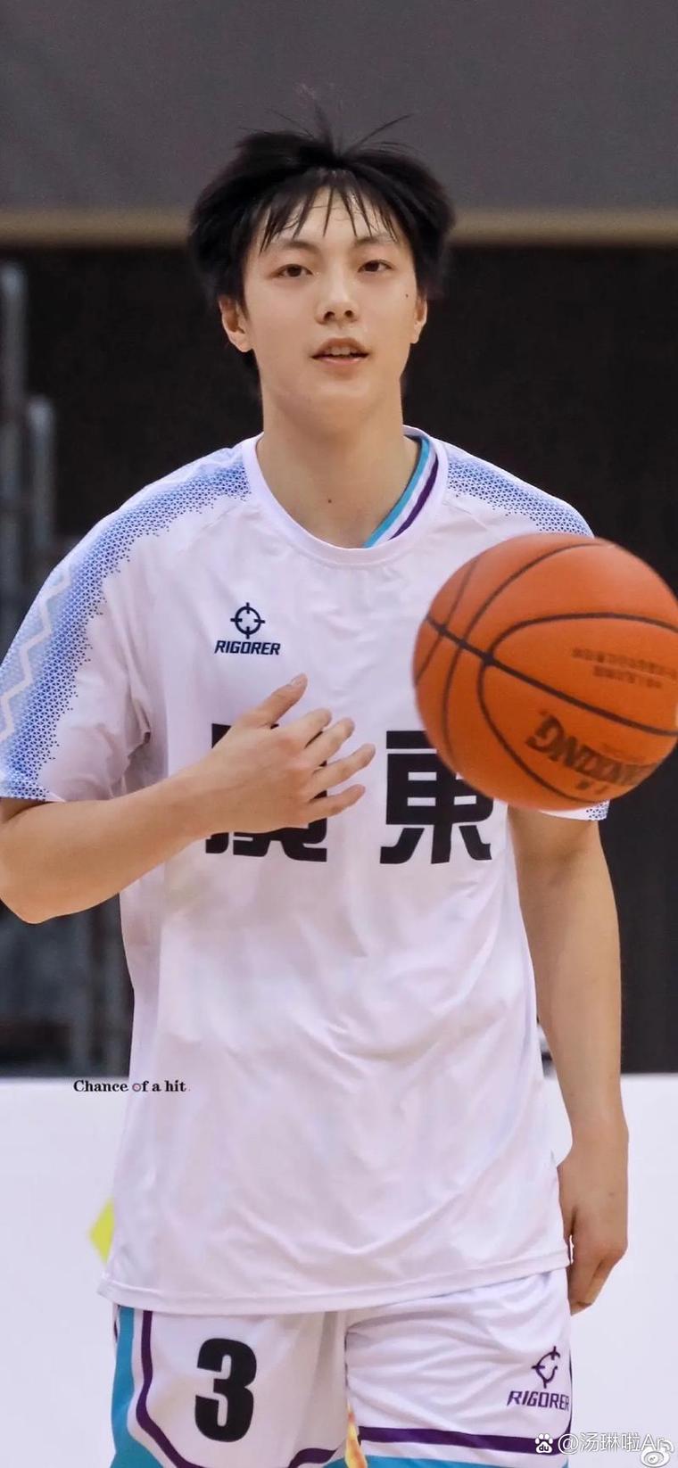 书法家胡明轩简历，胡明轩个人简历